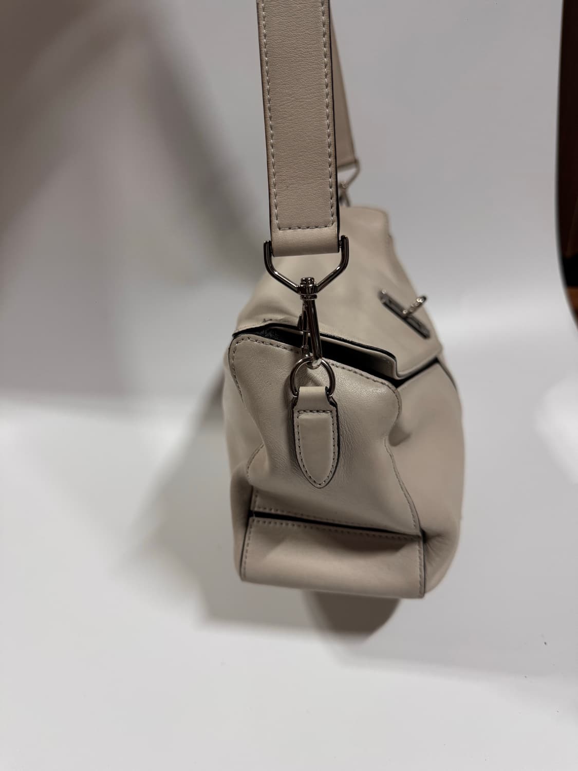 분크 오르빗 아이보리 숄더백 상품이미지2