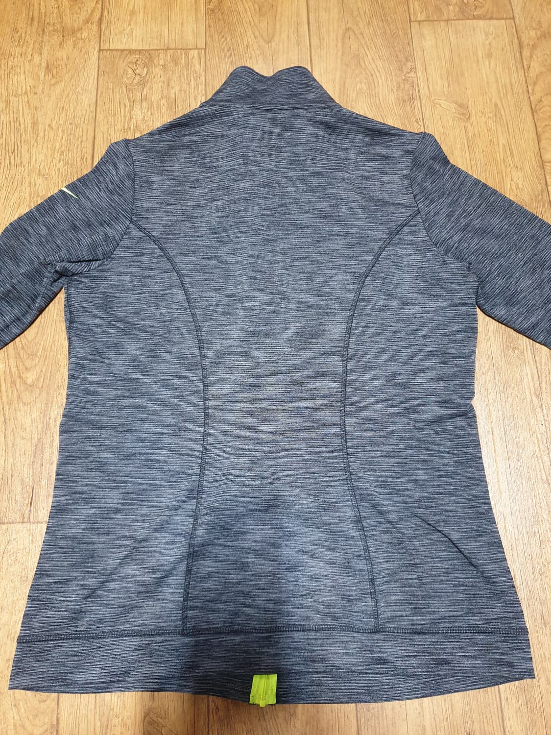 1026 나이키 골프 드라이핏 집업 100 사이즈입니다 상품이미지5