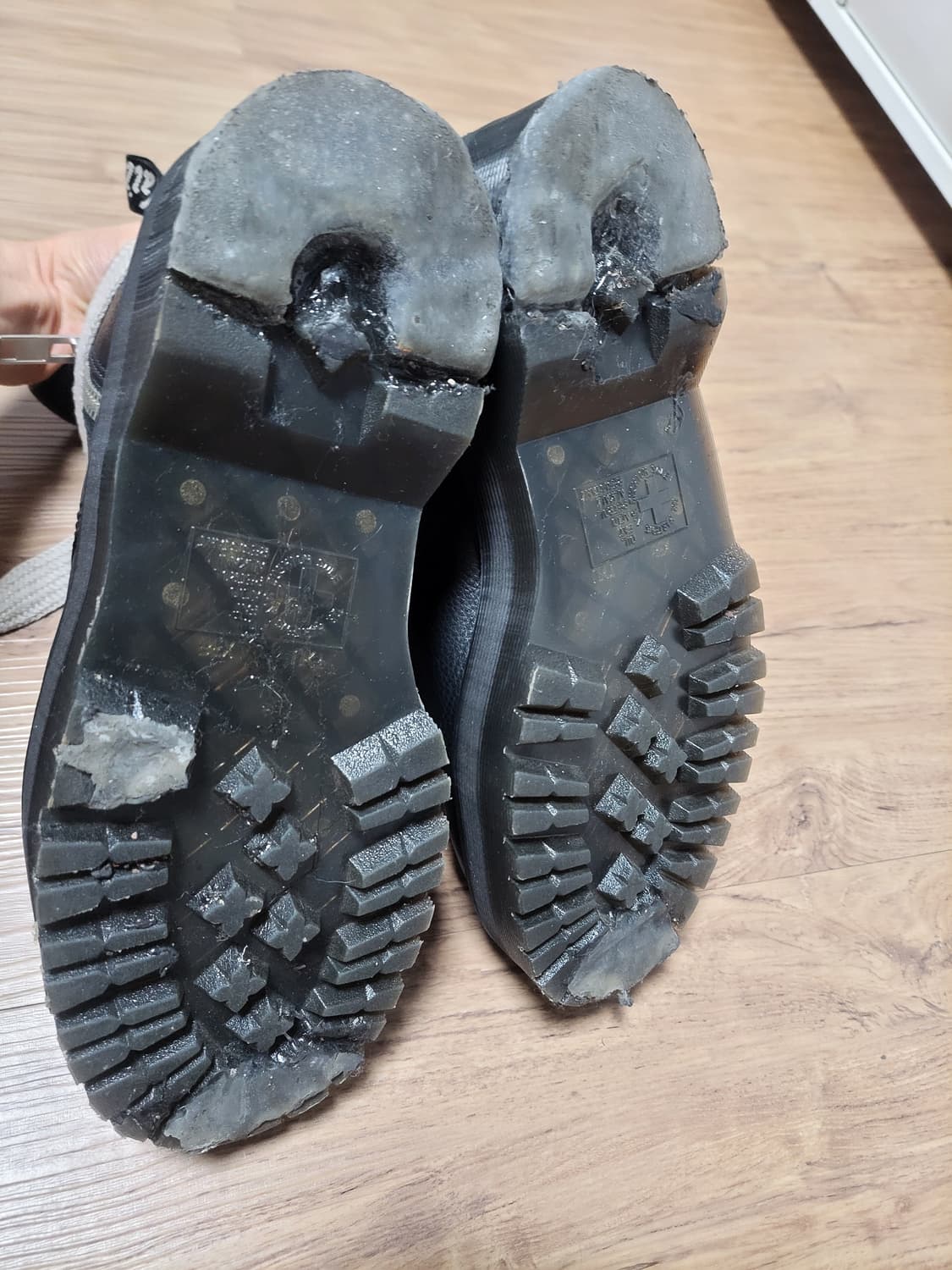 닥터마틴 × 릭오웬스 상품이미지6