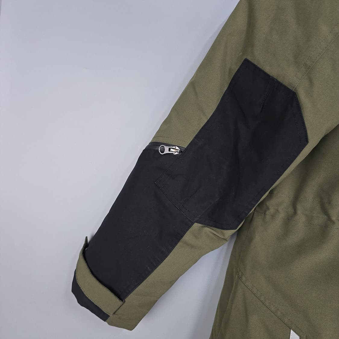 뉴발란스(New Balance) 카메라맨 시티 다운파카 95 상품이미지6