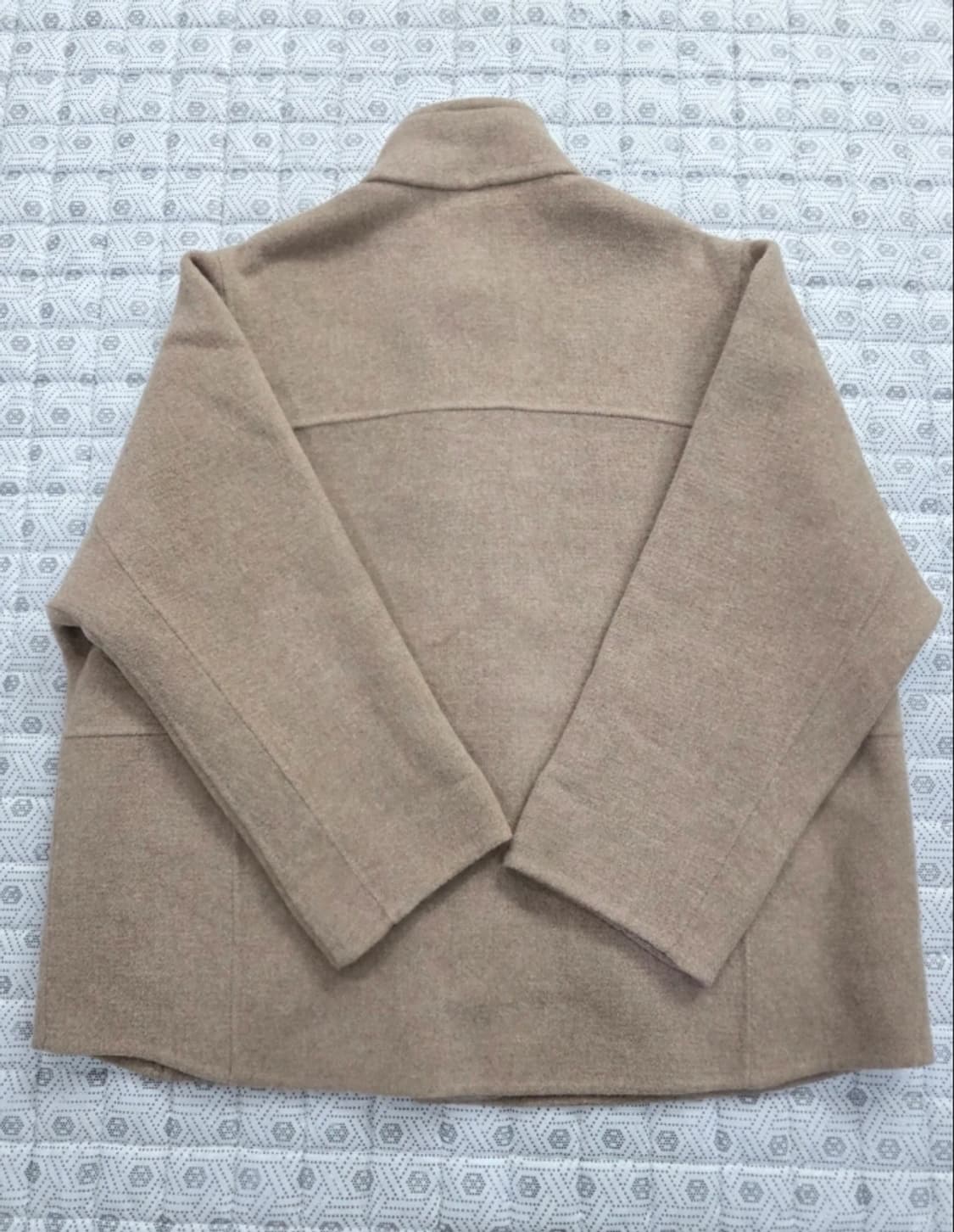 더캐시미어 The CASHMERE 핸드메이드 케이프 코트 ~free 상품이미지6