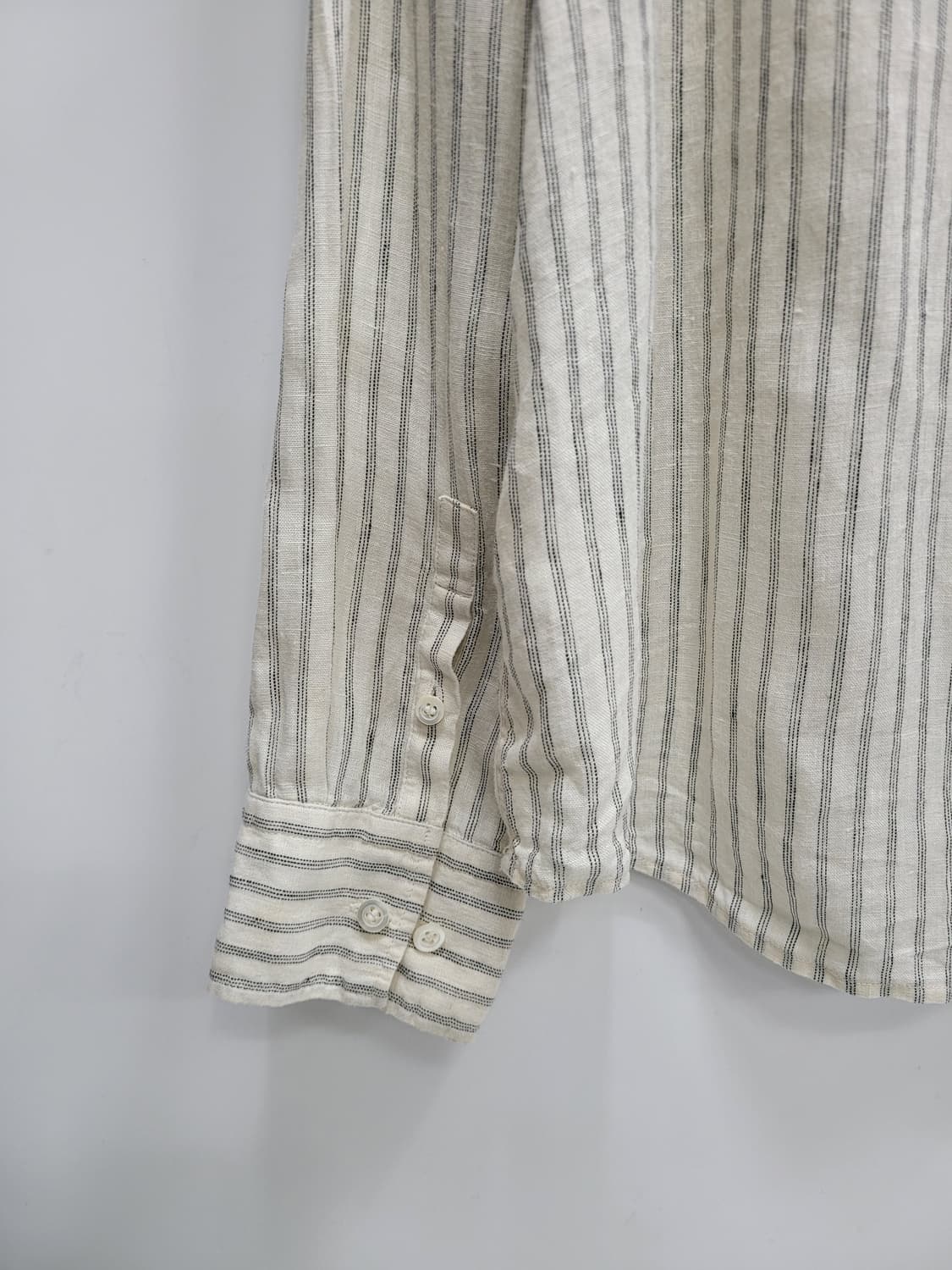 COS 코스 린넨 릴넥스드 스트라이프 셔츠 / 남 XL (추천 100)
 상품이미지5