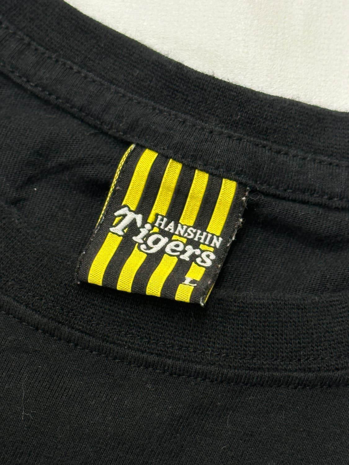 한신타이거즈 블랙 마스코트 프린팅 면 반팔티셔츠  상품이미지4