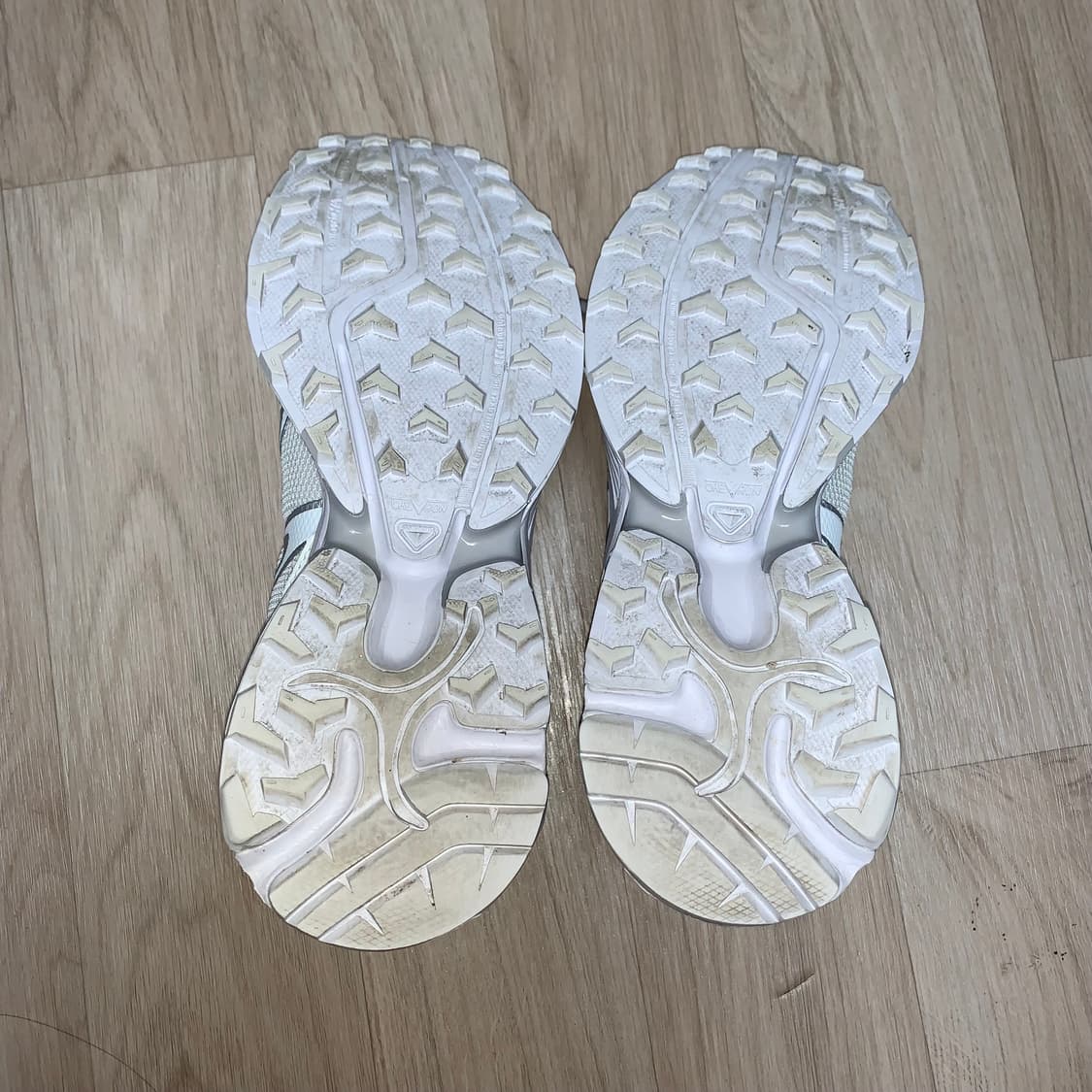 살로몬 XT-위스퍼 화이트 루나 락 260 상품이미지4