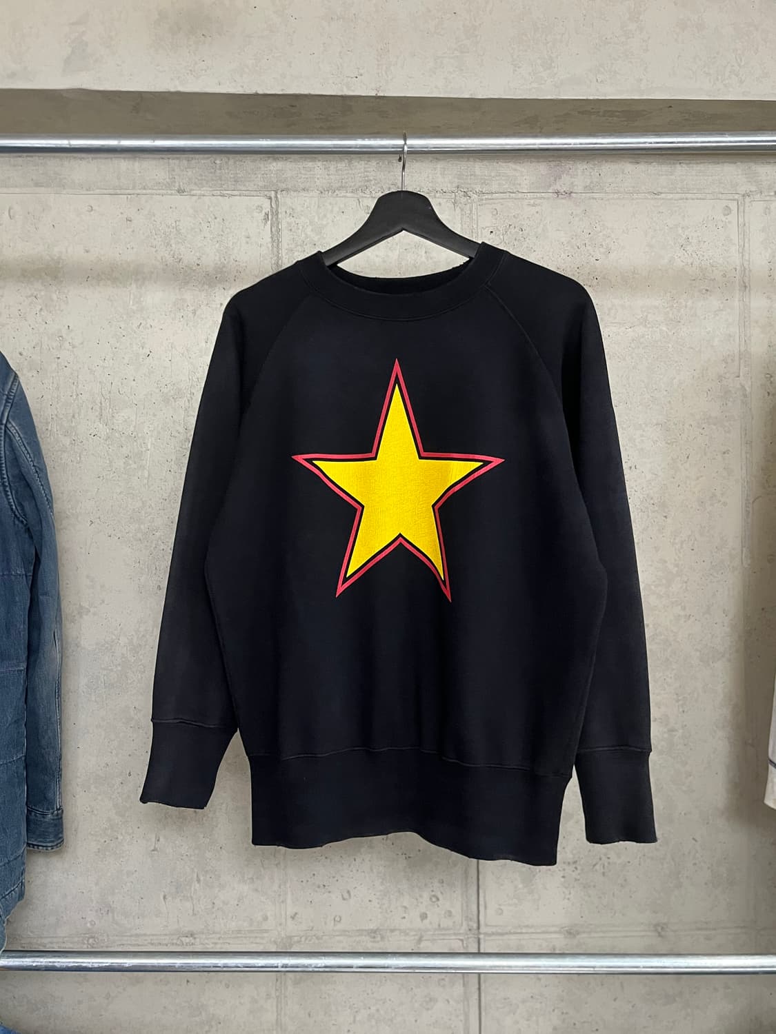Givenchy Star World Tour Sweatshirt 상품이미지2