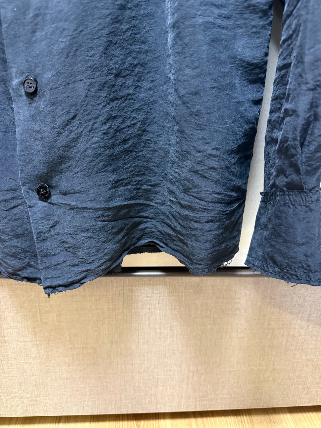 가브리엘라 콜가먼츠 no.197 실크 폰지 셔츠 상품이미지6