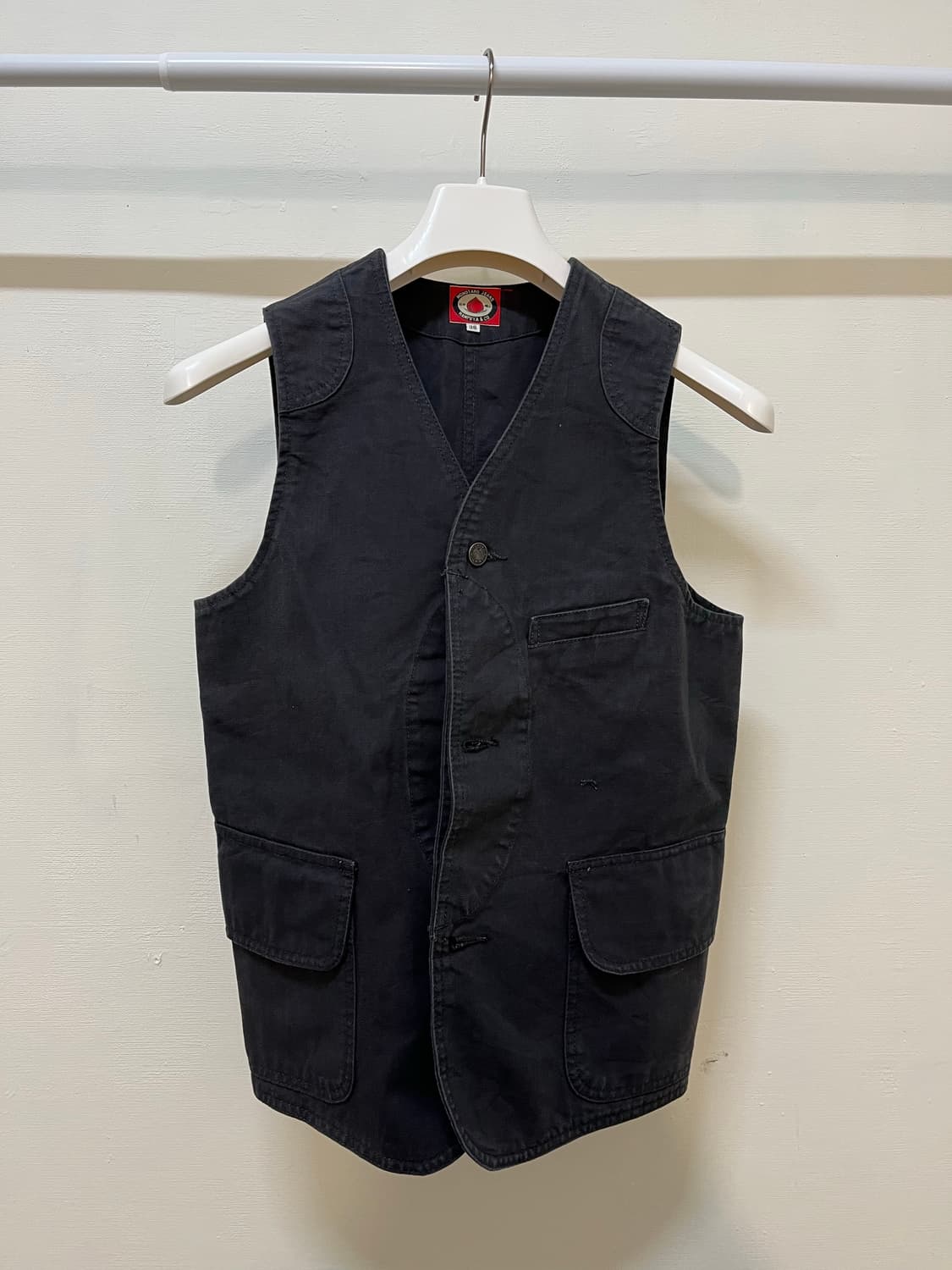 모모타로 진스 코튼 베스트 차콜 상품이미지1