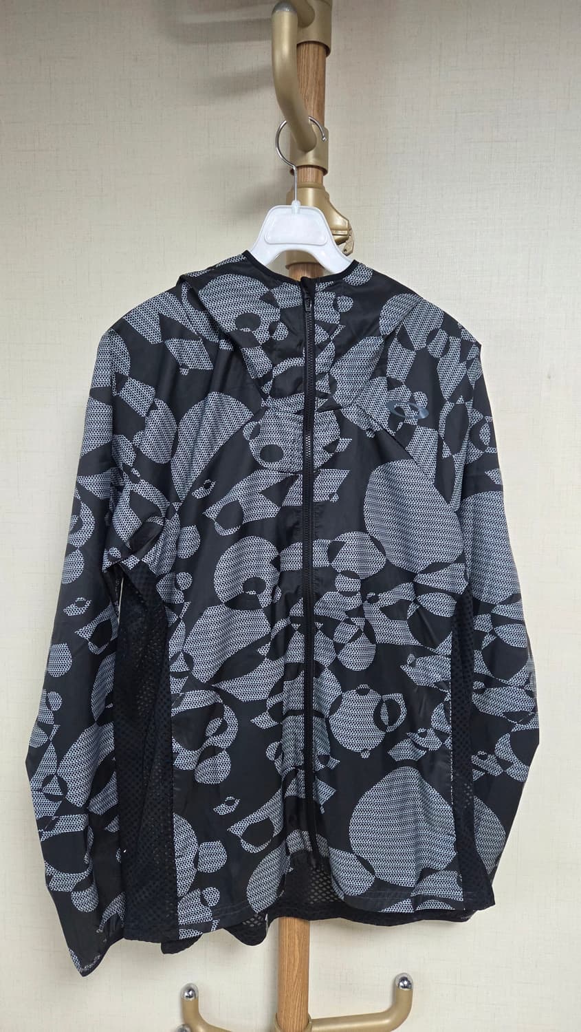 새상품 오클리 바람막이  상품이미지1