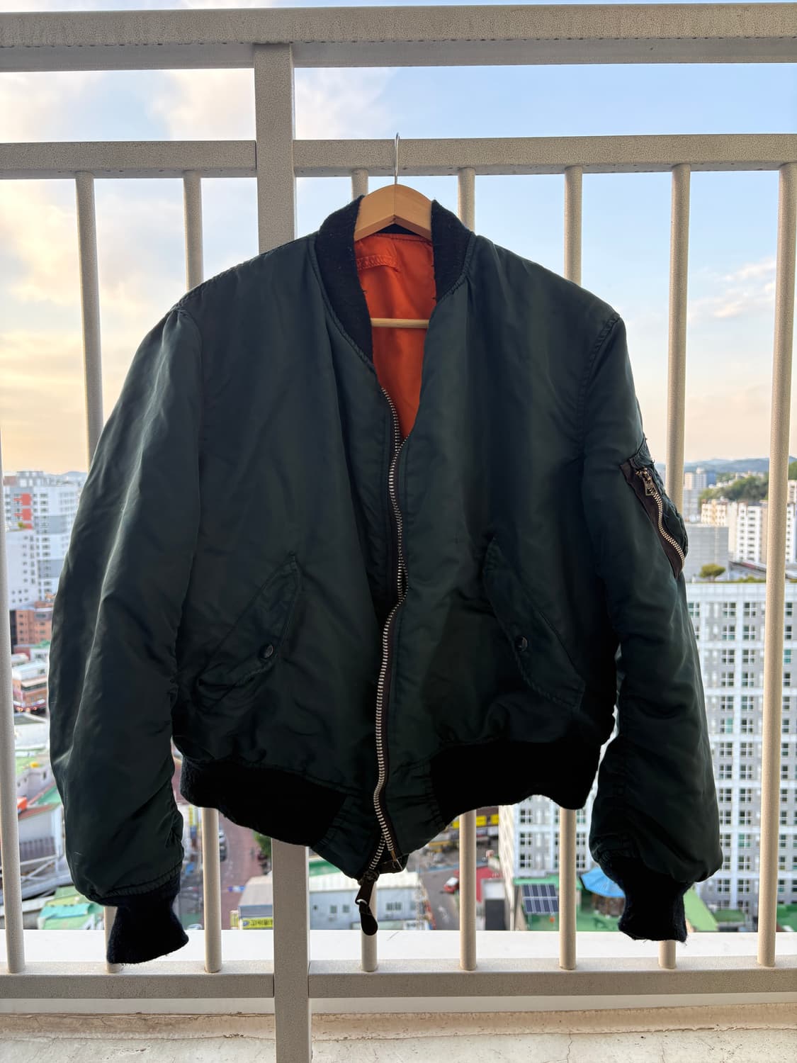 90s 알파인더스트리 MA-1 네이비 XL 상품이미지1