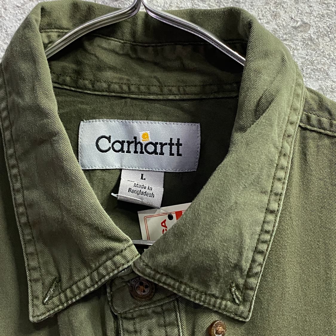 칼하트 패치로고 투포켓 카키 셔츠 B3166 상품이미지3
