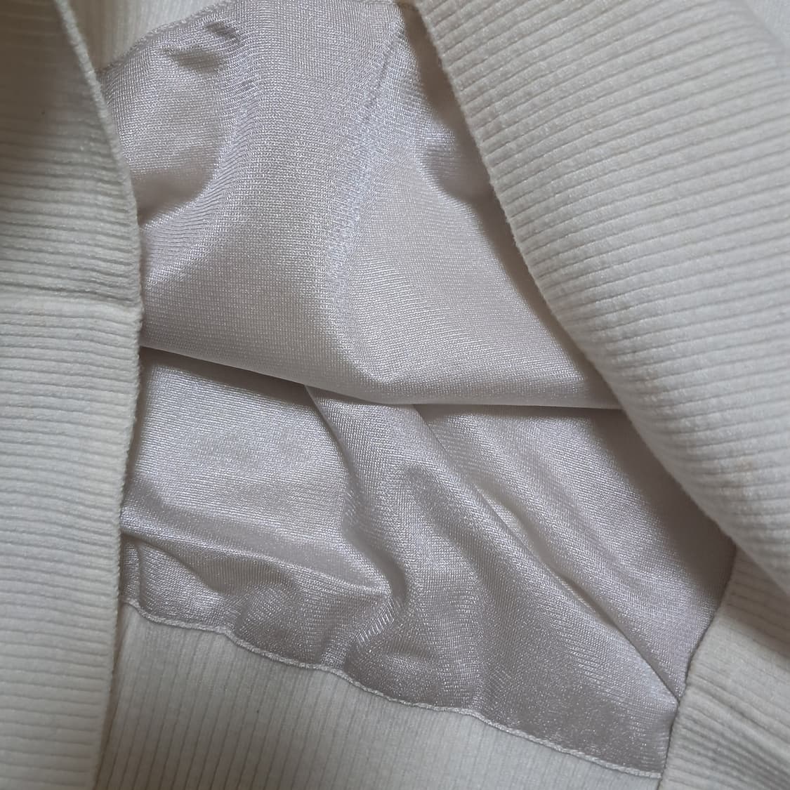 타이틀리스트 여성 방풍넥폴라 니트 L(95)약66~날씬77 상품이미지7