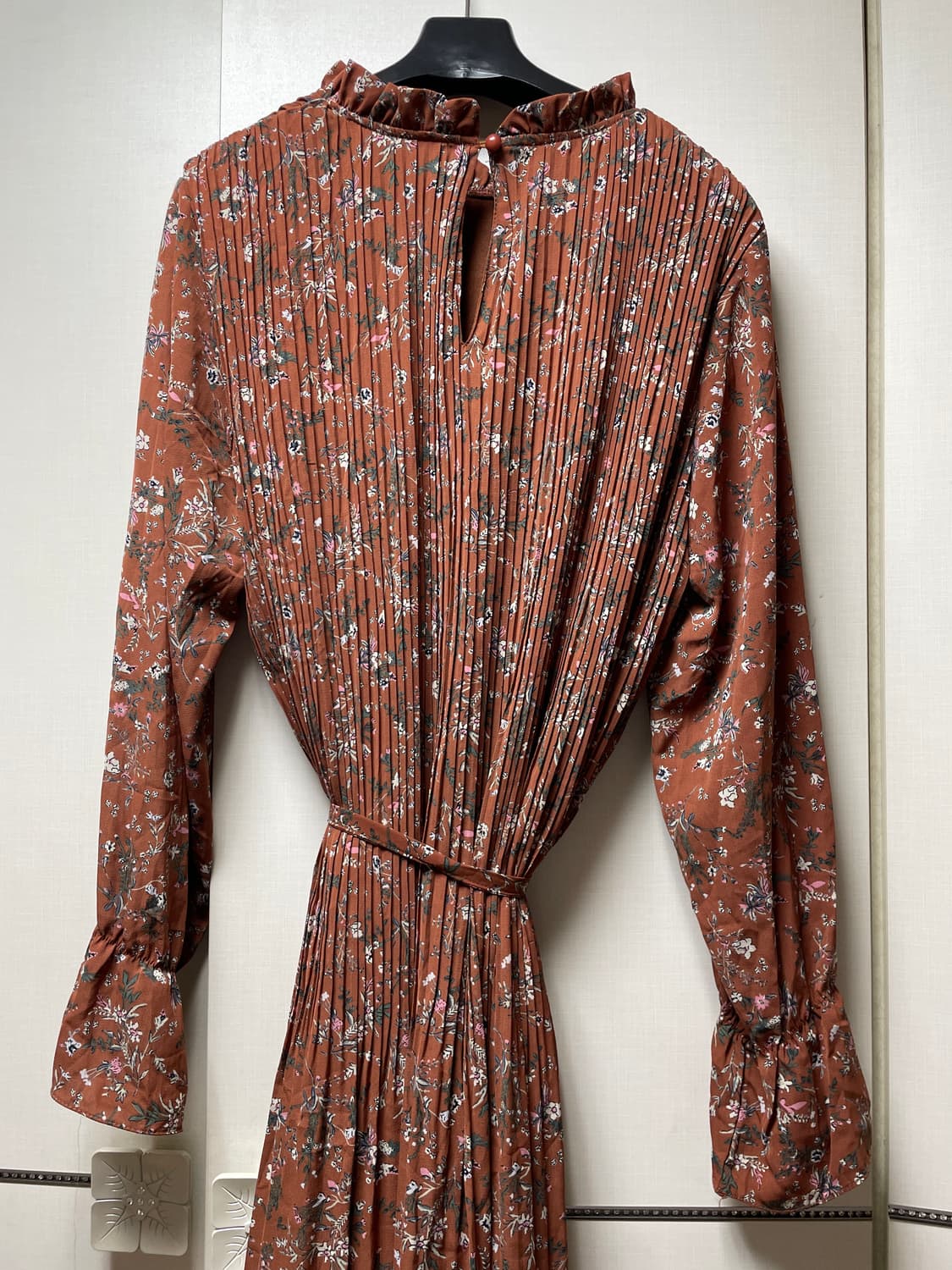 플라워 롱 플리츠 원피스 상품이미지5