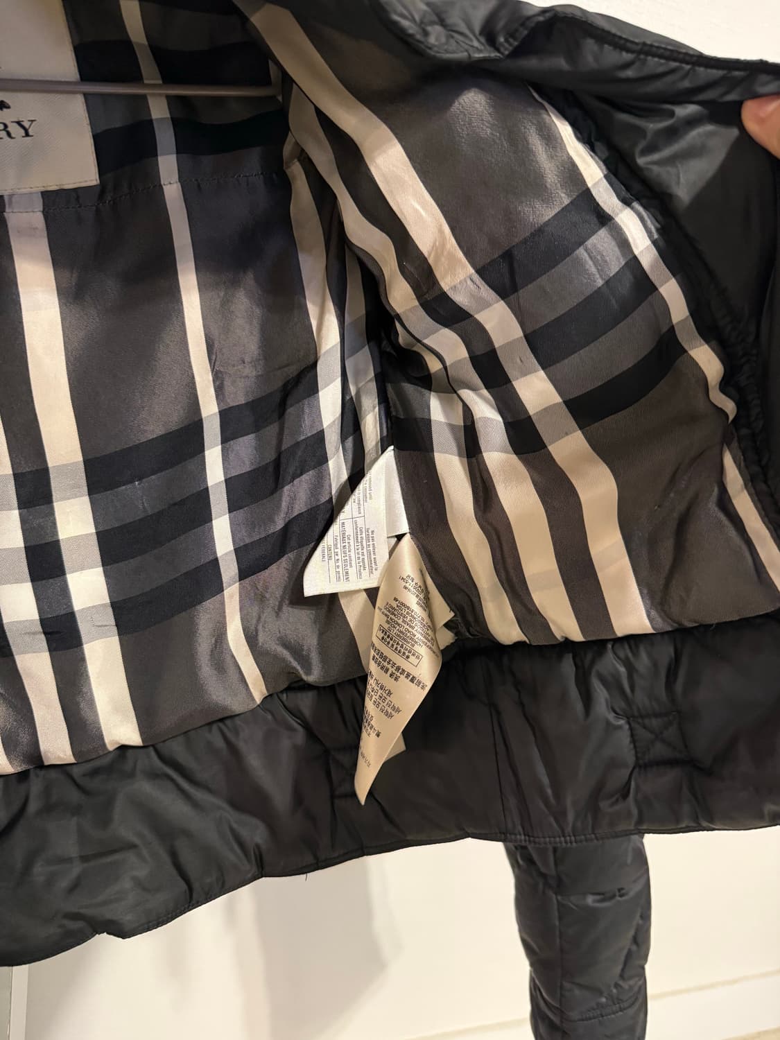 버버리 숏 패딩 상품이미지3