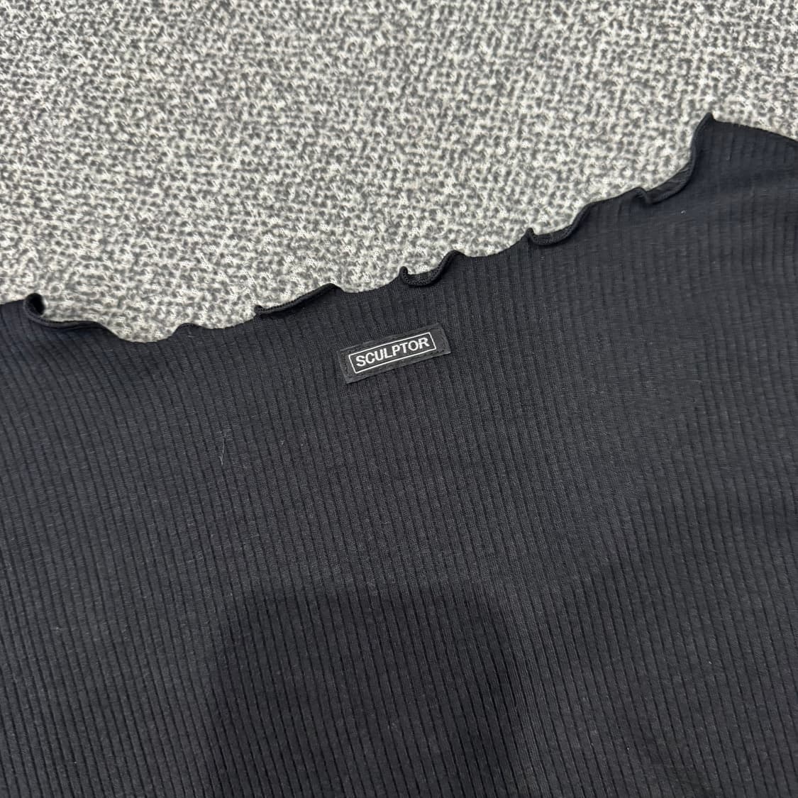 스컬프터 Soft modal v-strap top 상품이미지5