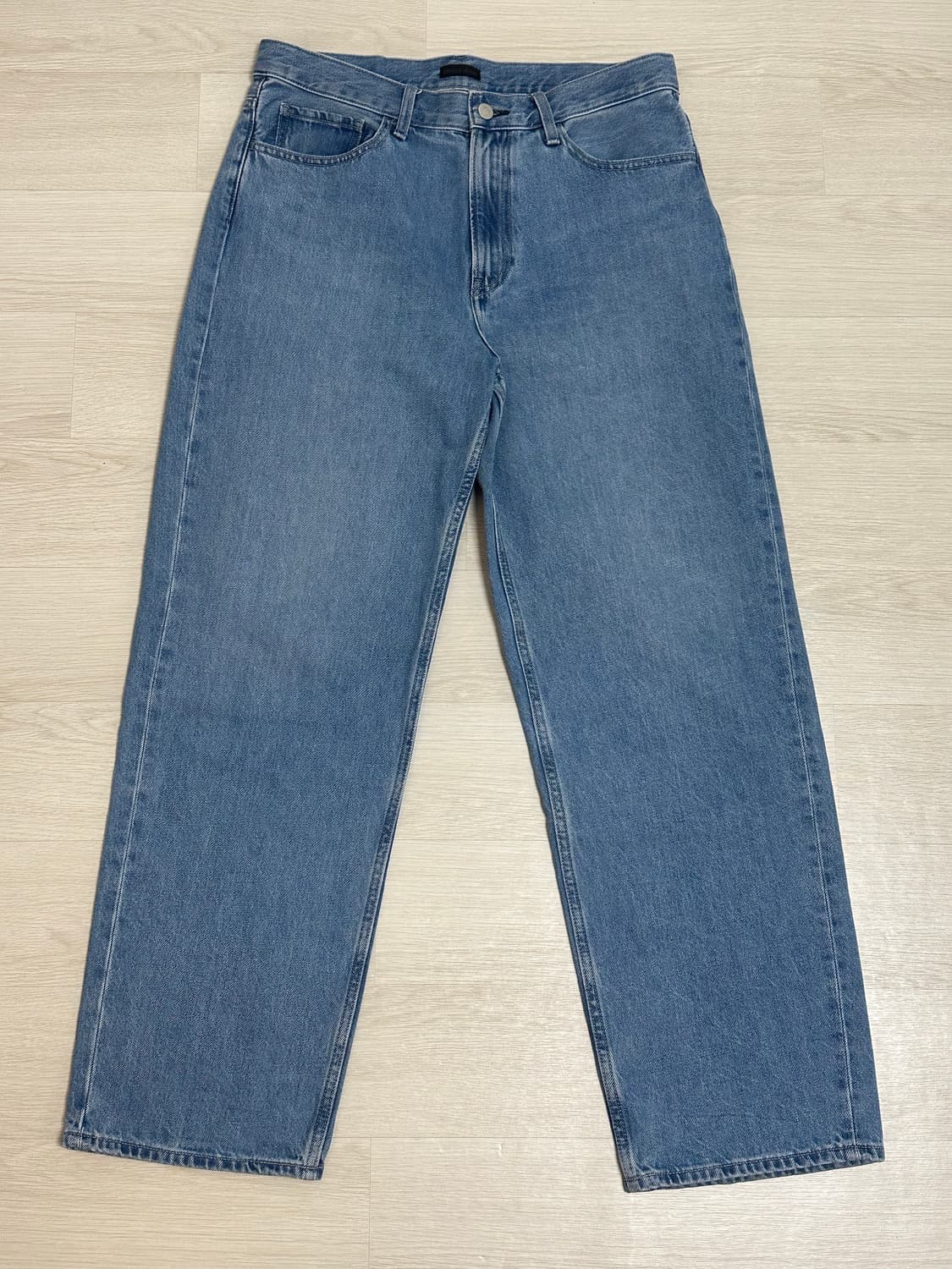 유니클로 와이드스트레이트진 64 blue 상품이미지2