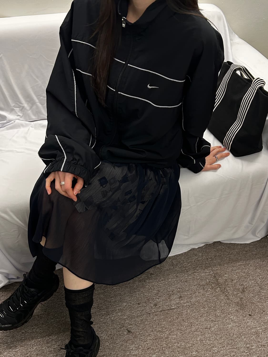 나이키 블랙라인 바람막이  상품이미지3