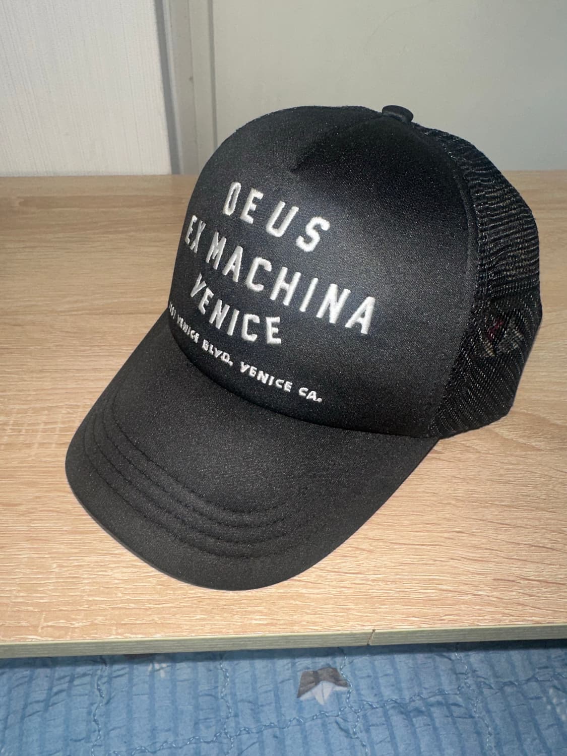 데우스 메쉬캡 블랙 새제품 상품이미지1