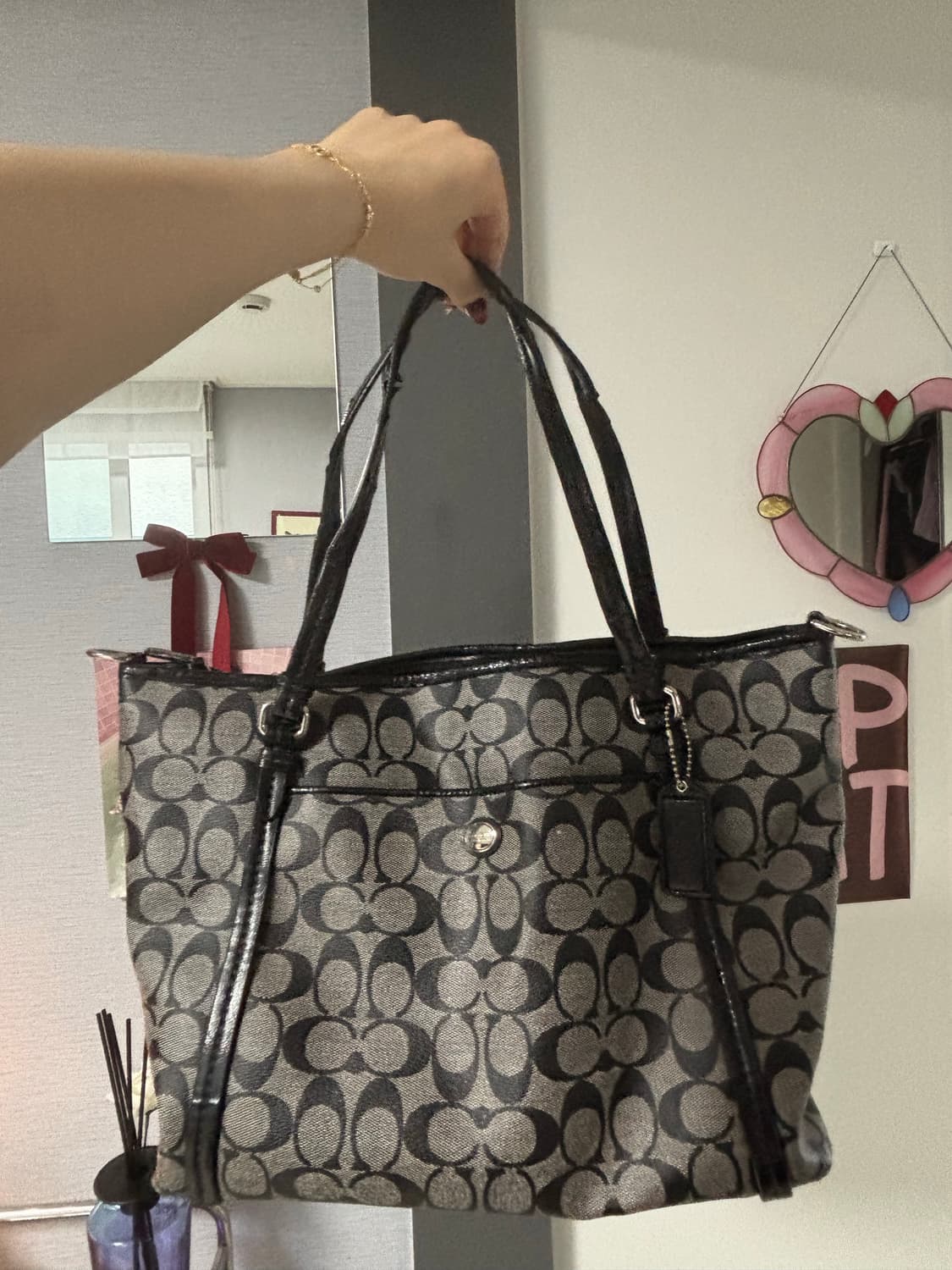 🤍 COACH 시그니처 클래식 토트 (블랙) 상품이미지1