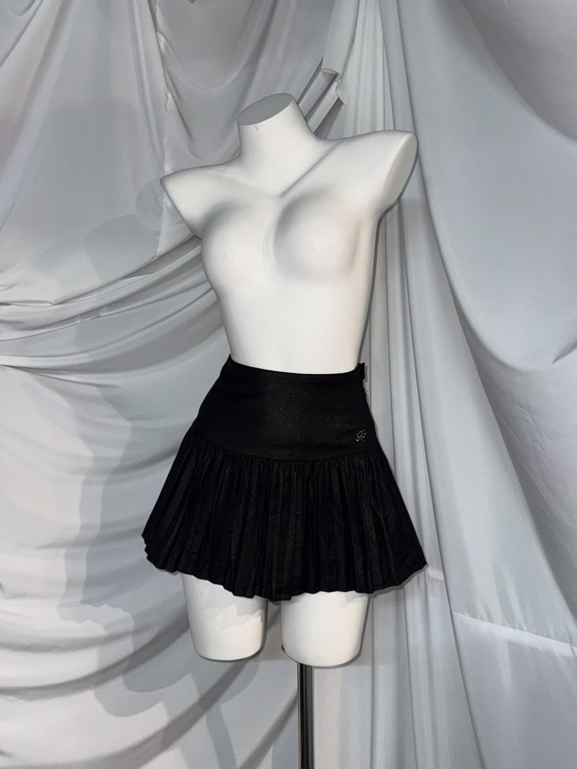 미사깔 알곤퀸즈 에이치나오토 데일리 무채색 펑크 코디세트  상품이미지2