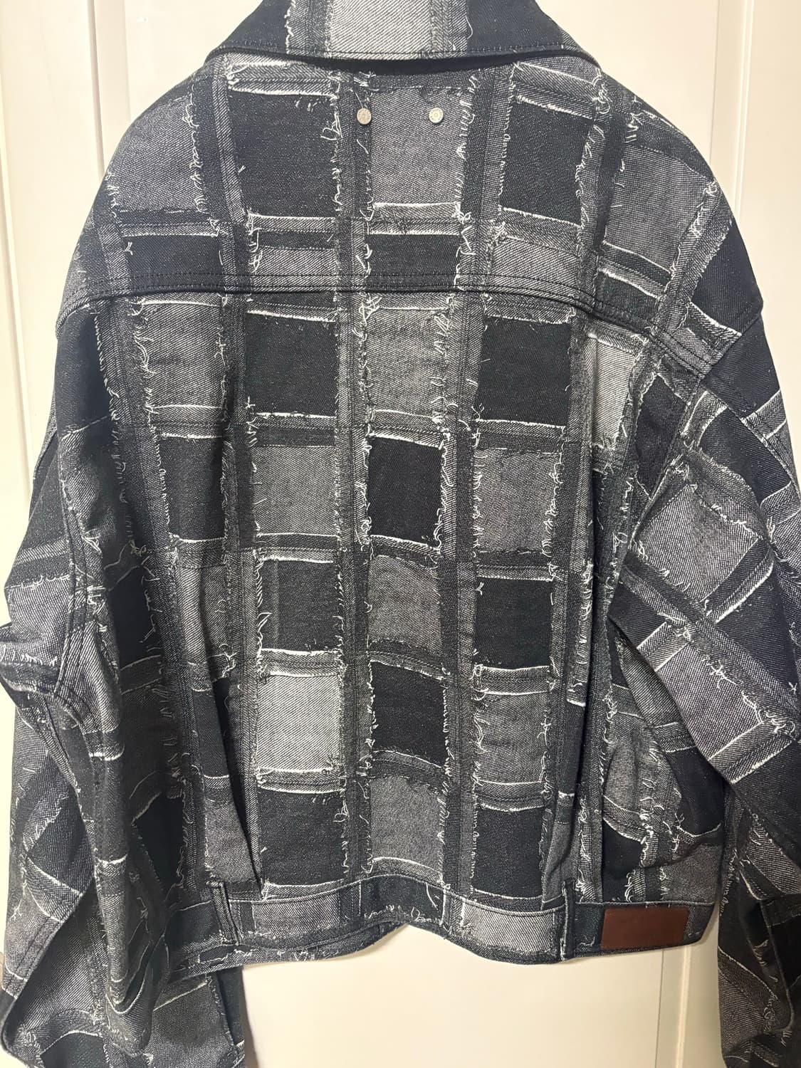 앤더슨 벨 로드 패치워크 프린트 데님자켓 블랙 상품이미지3