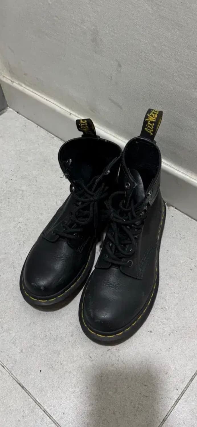 닥터마틴 워커 230 상품이미지2