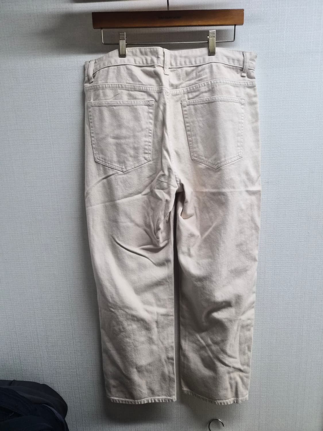 36) 무신사 스탠다드 스트레이트핏 데님 크림베이지 팝니다 상품이미지2