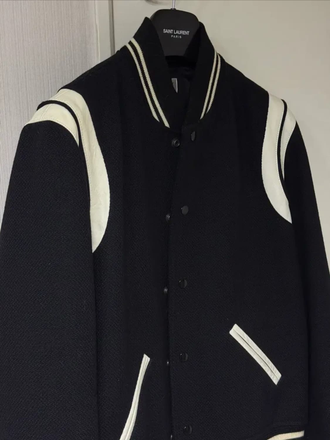 생로랑 바시티 블랙 52사이즈 상품이미지2