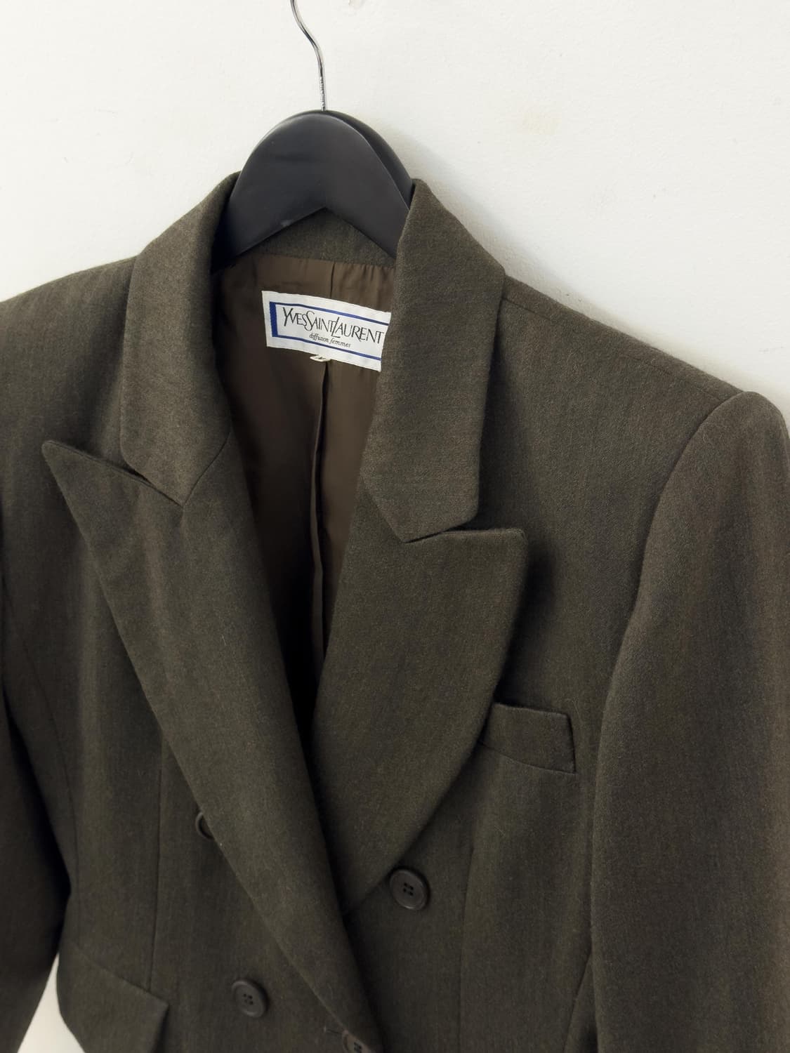 입생로랑 크롭 자켓 상품이미지2