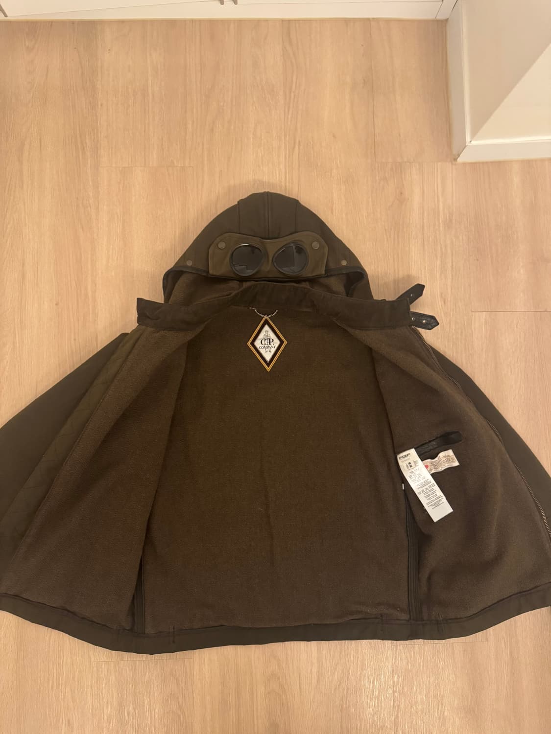 CP 컴퍼니 The British Millerain 캔버스 고글 왁스자켓 상품이미지6
