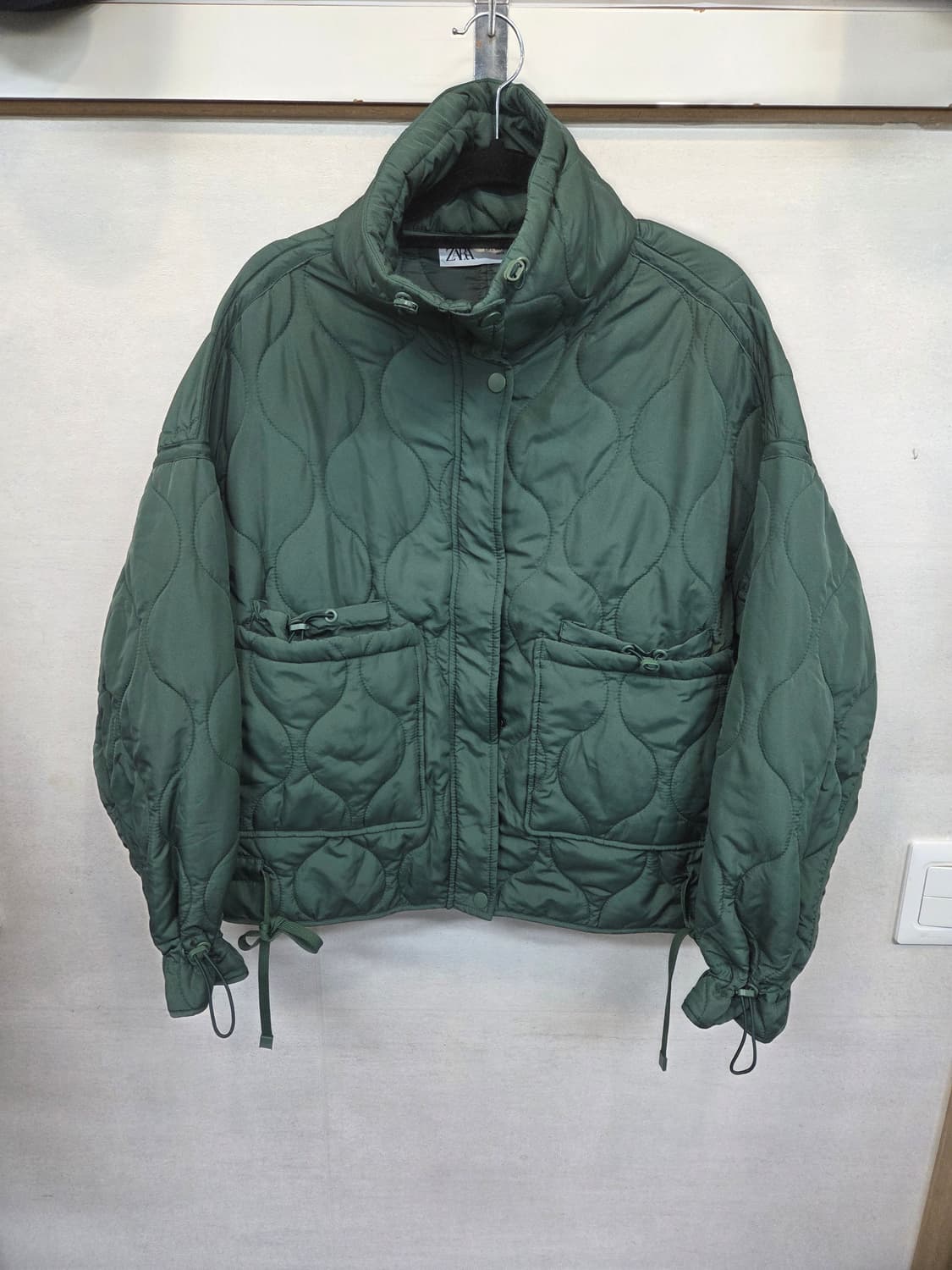 자라 여성 스트링 퀄팅 자켓 L 상품이미지1