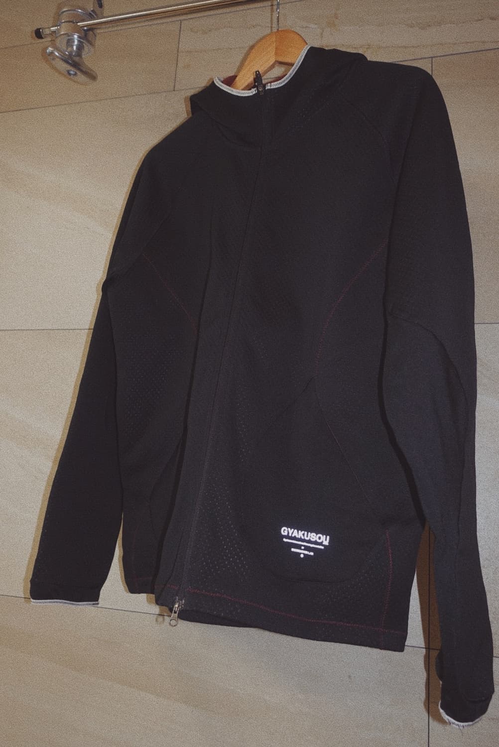 [XL-105] 나이키 x 갸쿠소우(GYAKUSOU) 러닝 집업 스웨트  상품이미지3