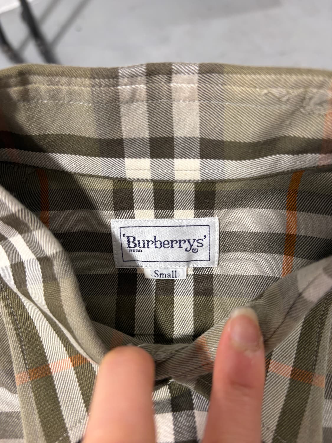 버버리 기마로고 체크셔츠 상품이미지7