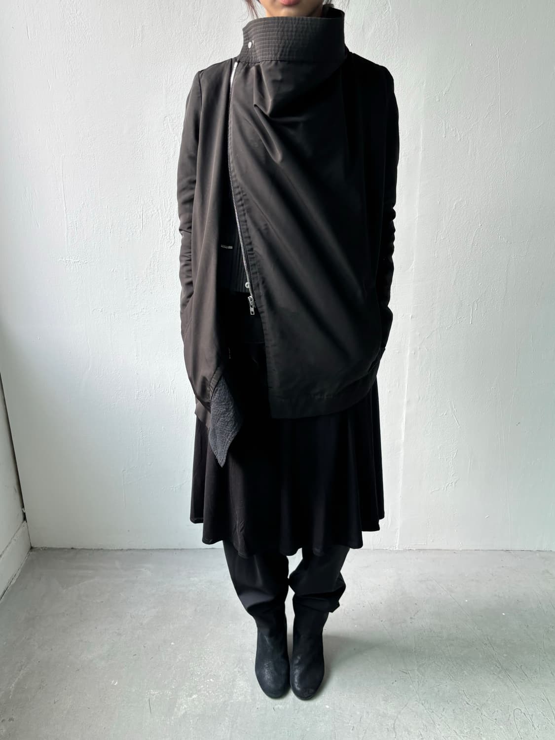 릭오웬스 비대칭 드레이프 자켓 상품이미지2