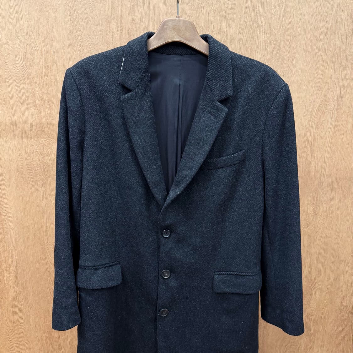 아미 클래식 울 싱글 코트 노치드 라펠 프론트 버튼 슬릿 디테일 차콜 상품이미지4