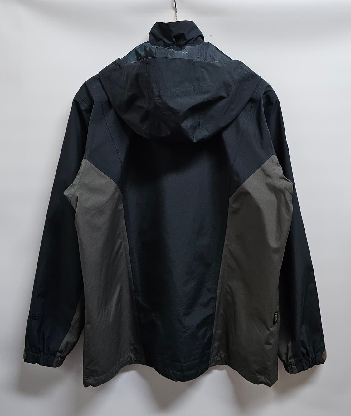 코오롱스포츠 고어텍스 바람막이 100 상품이미지2