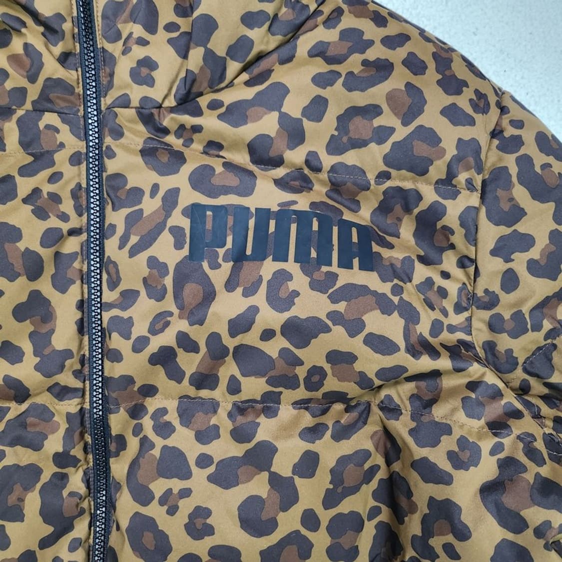 PUMA 레오파드 패딩 Men XL 상품이미지4