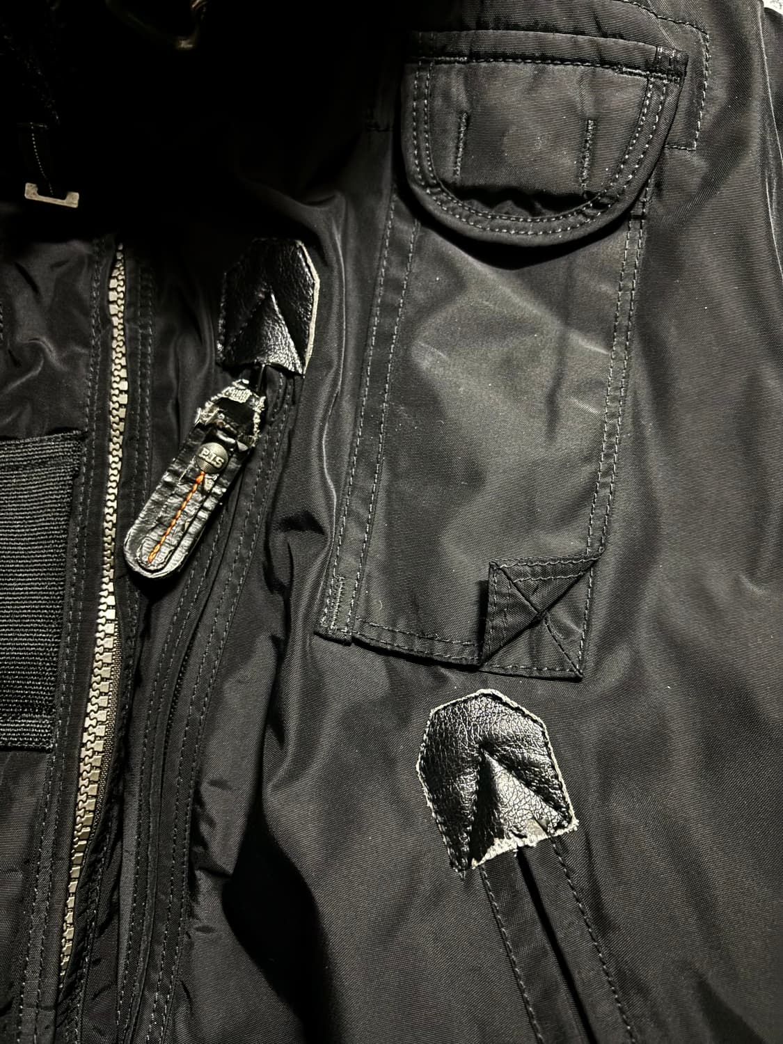 파라점퍼스 고비 L 블랙 패딩 백화점판 상품이미지8