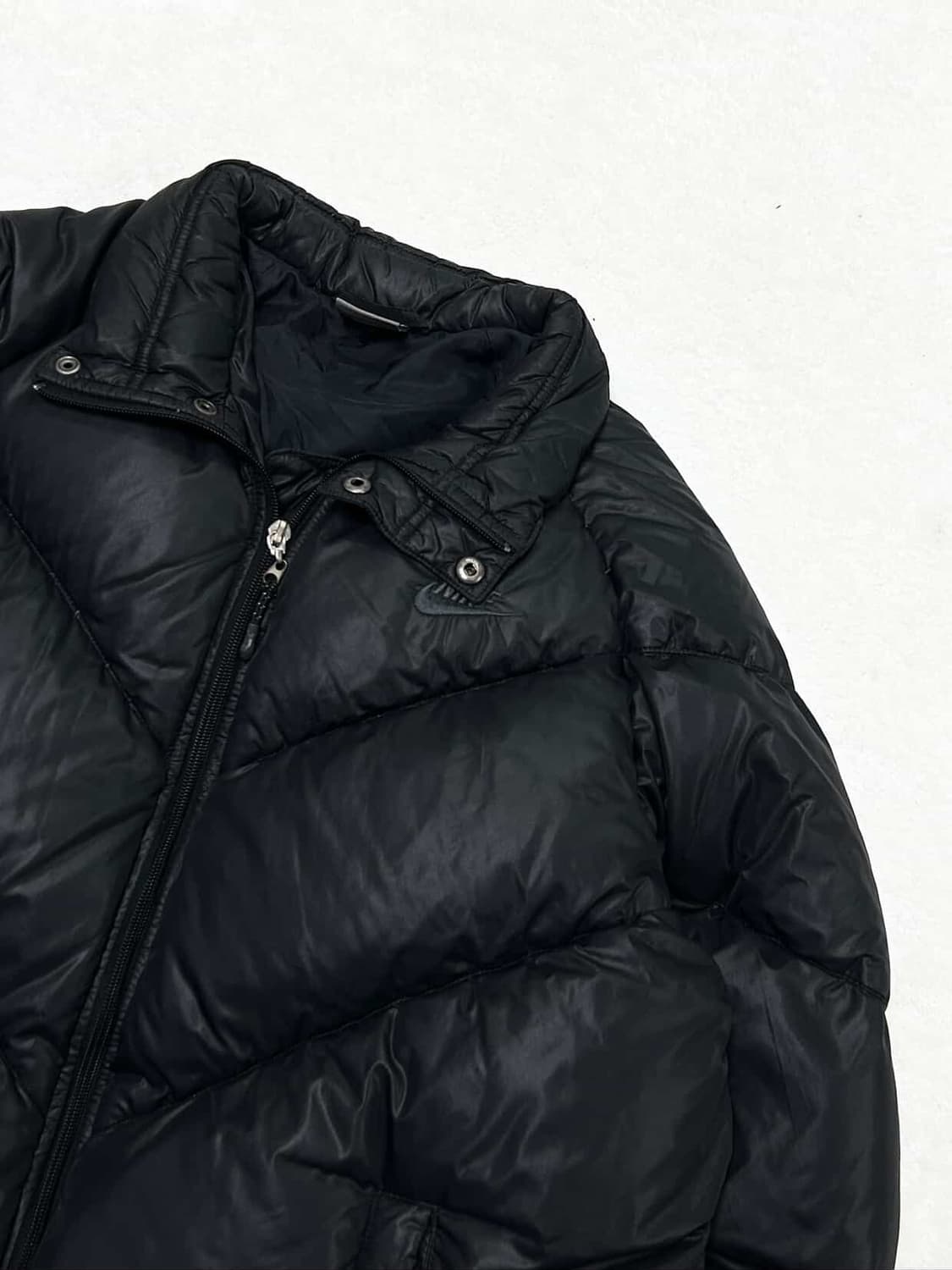 나이키 스우시 블랙 덕다운 패딩 상품이미지5