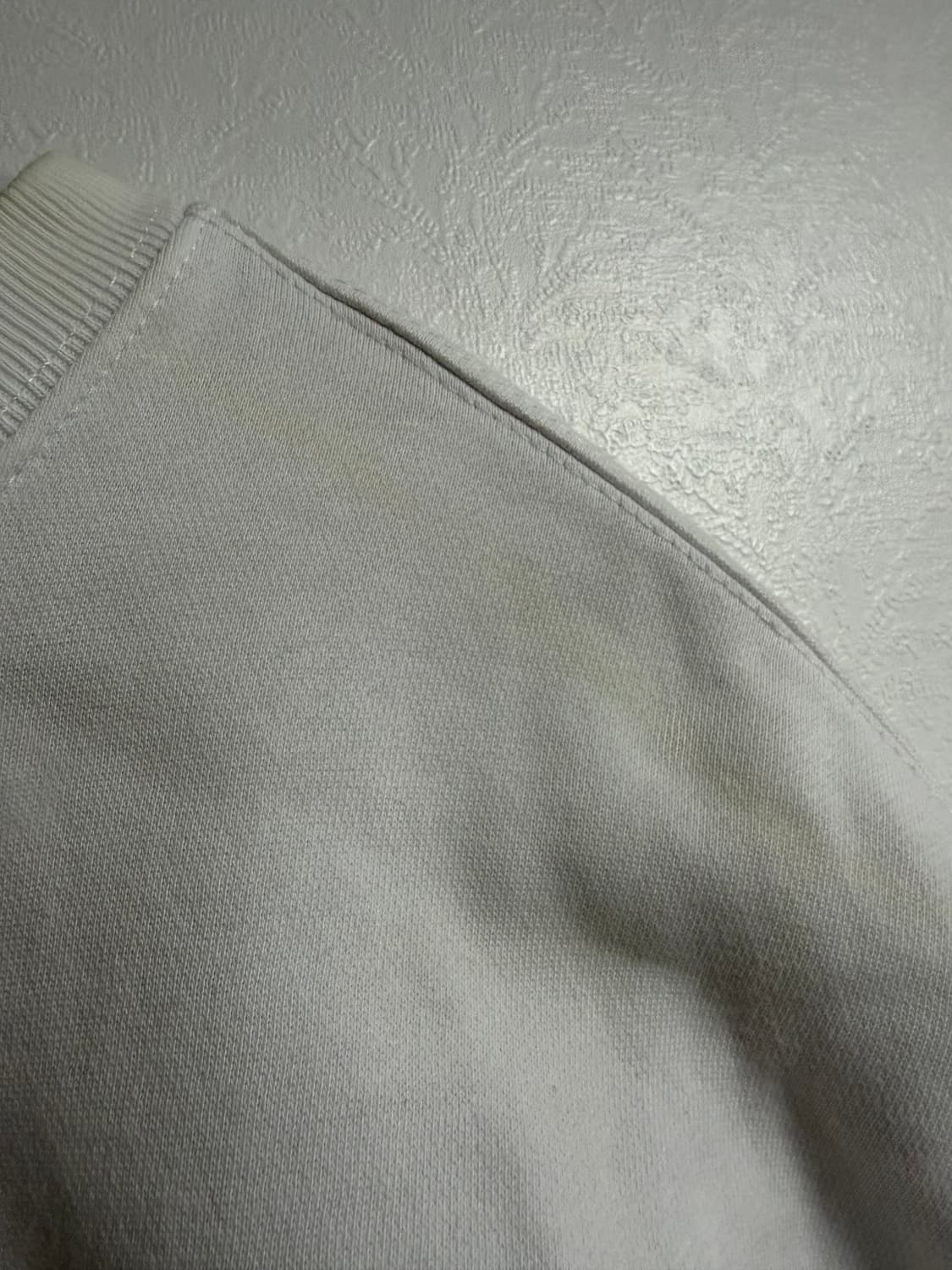 에이프 화이트 맨투맨 상품이미지6