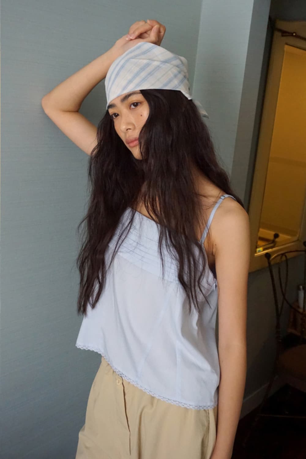 쏘딩키브레드 Brynn Soft blue Blouse  상품이미지4