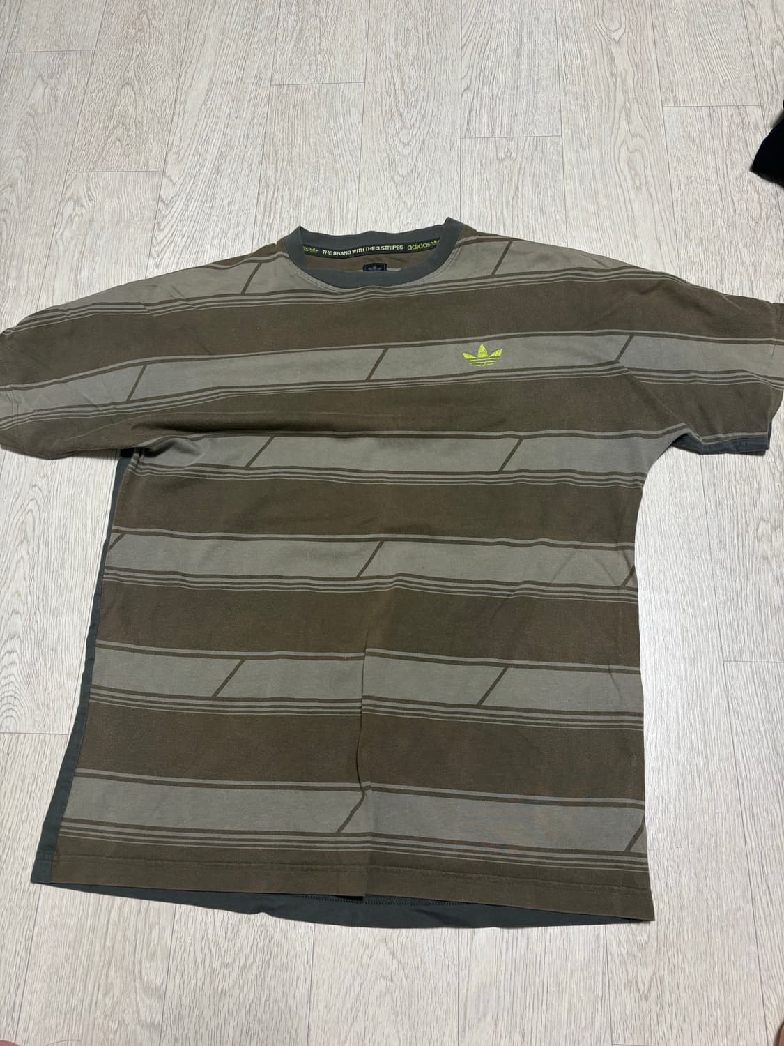 아디다스 반팔티 상품이미지1