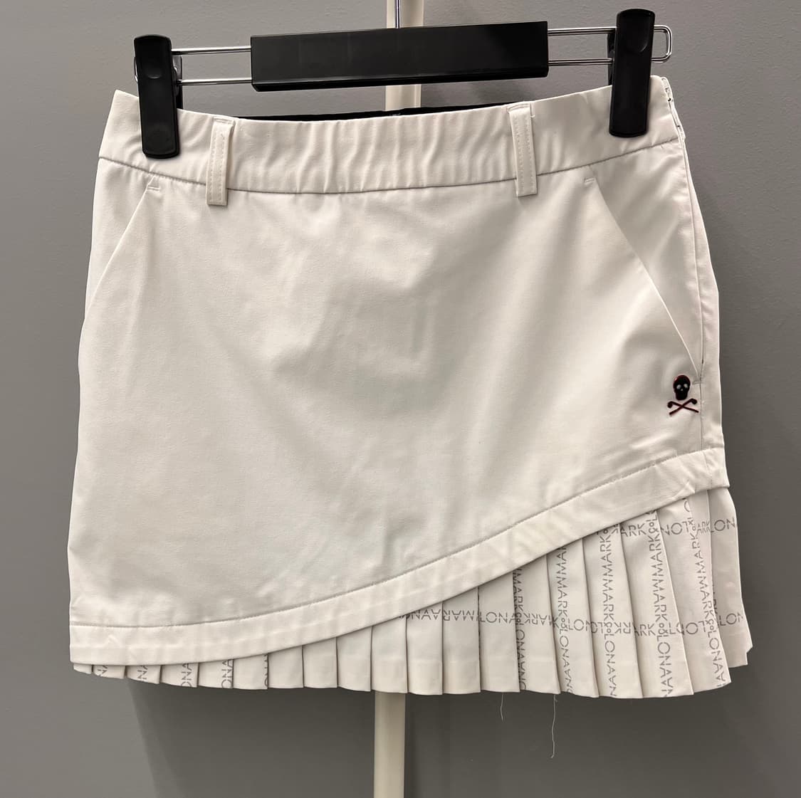 마크앤로나 여성 플리츠 골프 스커트 화이트 36 상품이미지1