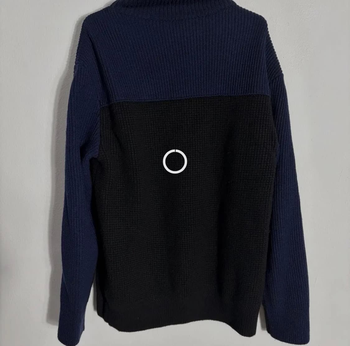 한섬_시스템 배색 터틀넥 니트 스웨터(95) 상품이미지2