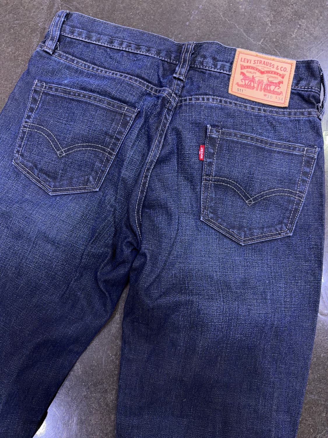 리바이스 511 슬림핏 블루블랙 하드 워싱 데님팬츠 30 상품이미지7