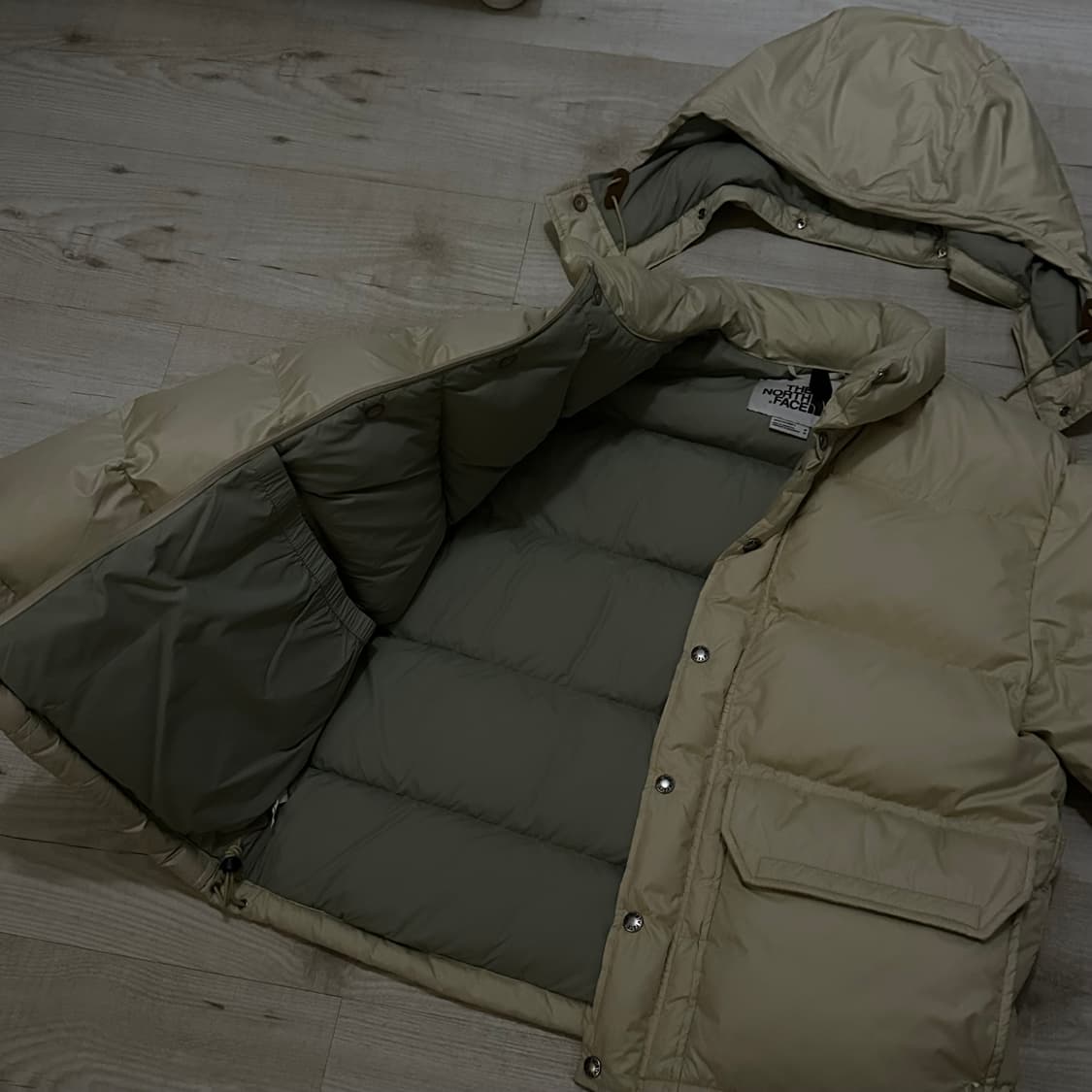 실착1회 완전새상품급 외국판 노스페이스 패딩 상품이미지6