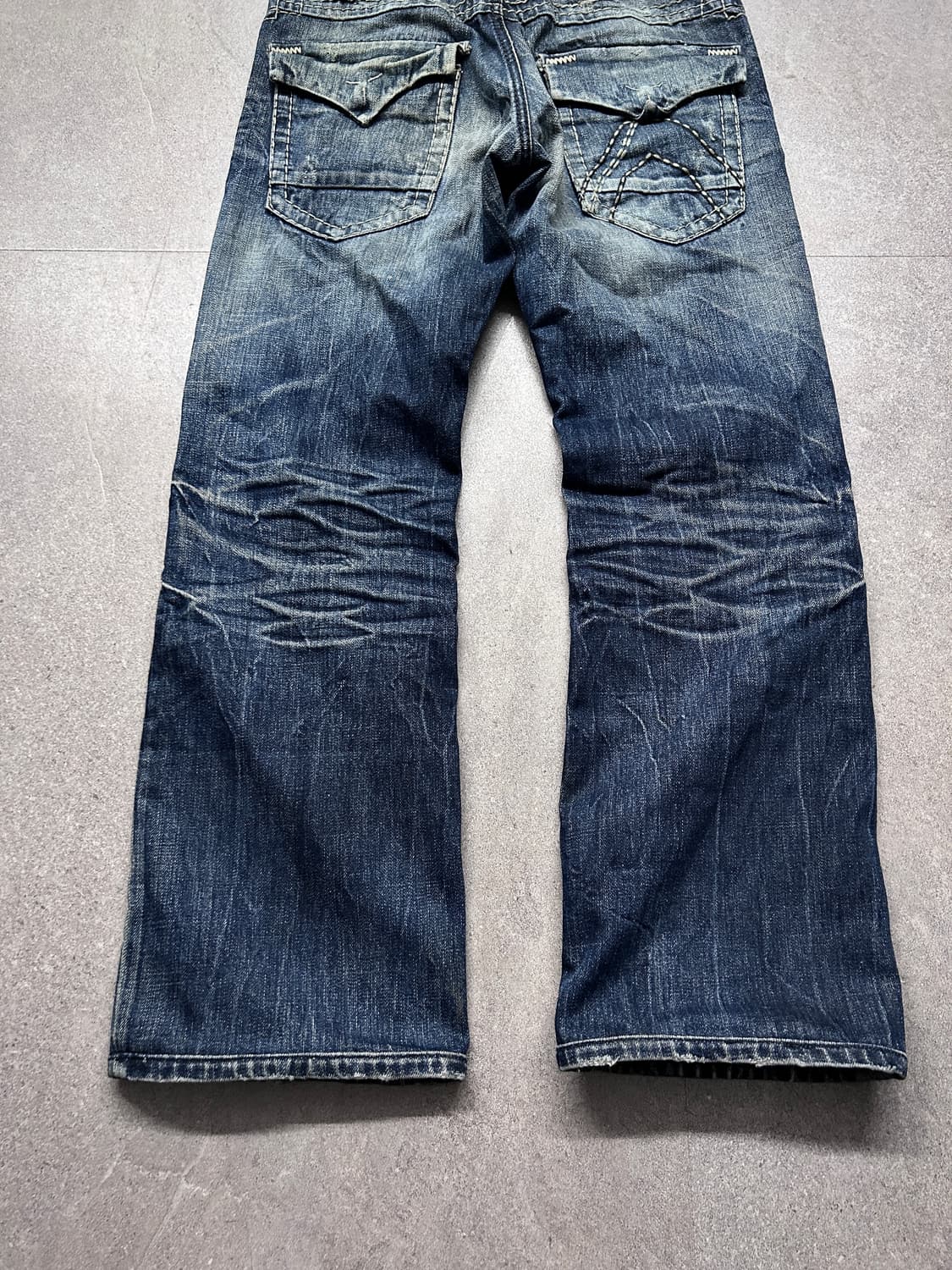 버커루 하드 워싱 데님 팬츠 상품이미지9