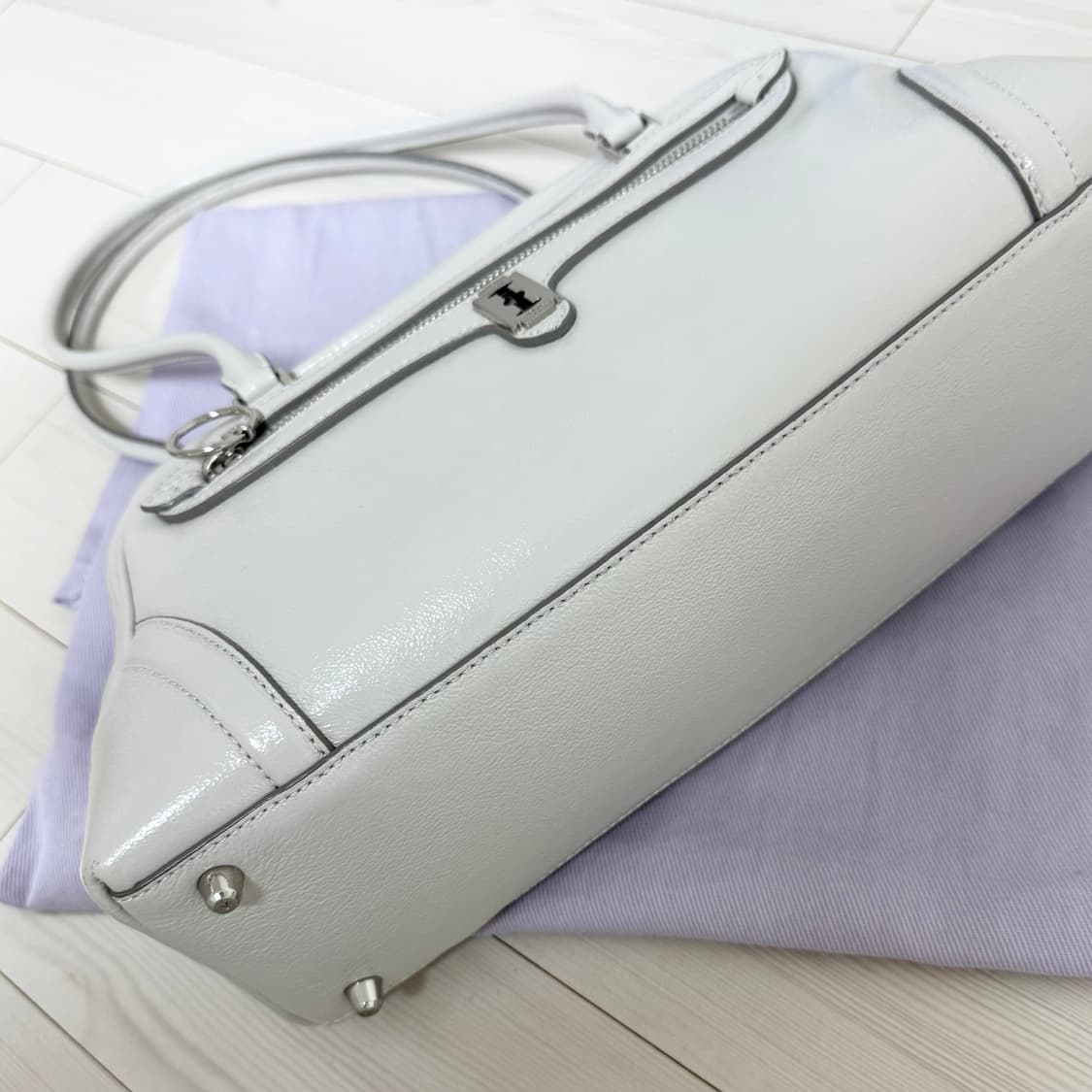 단종) 토크 캐빈 크루 숄더백 미듐 상품이미지4