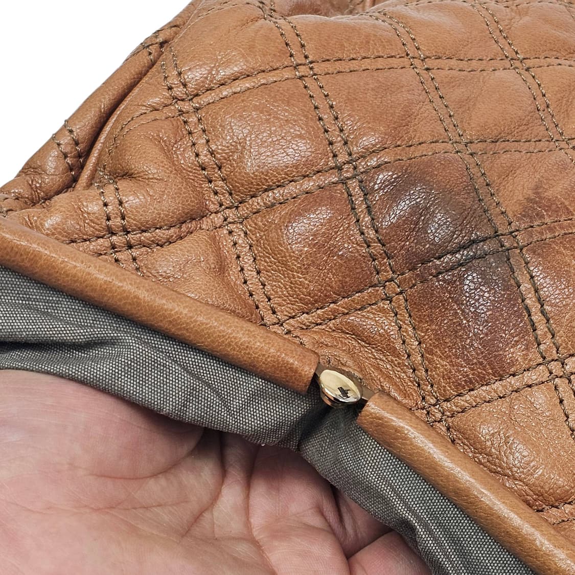 Marc Jacobs 마크제이콥스 퀼티드 레더 스탐백 브라운 상품이미지10