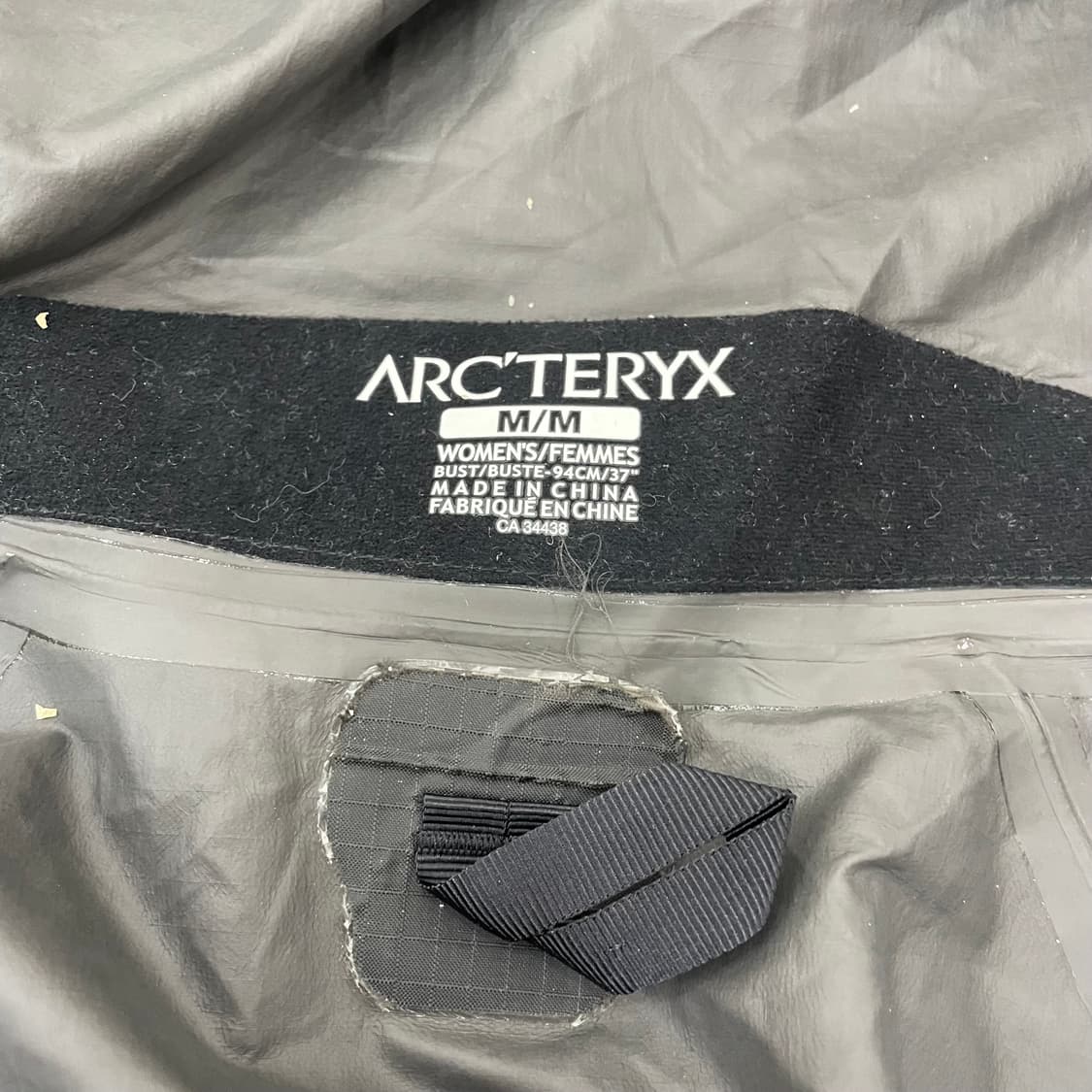 여성 아크테릭스 고어텍스 바람막이 상품이미지4