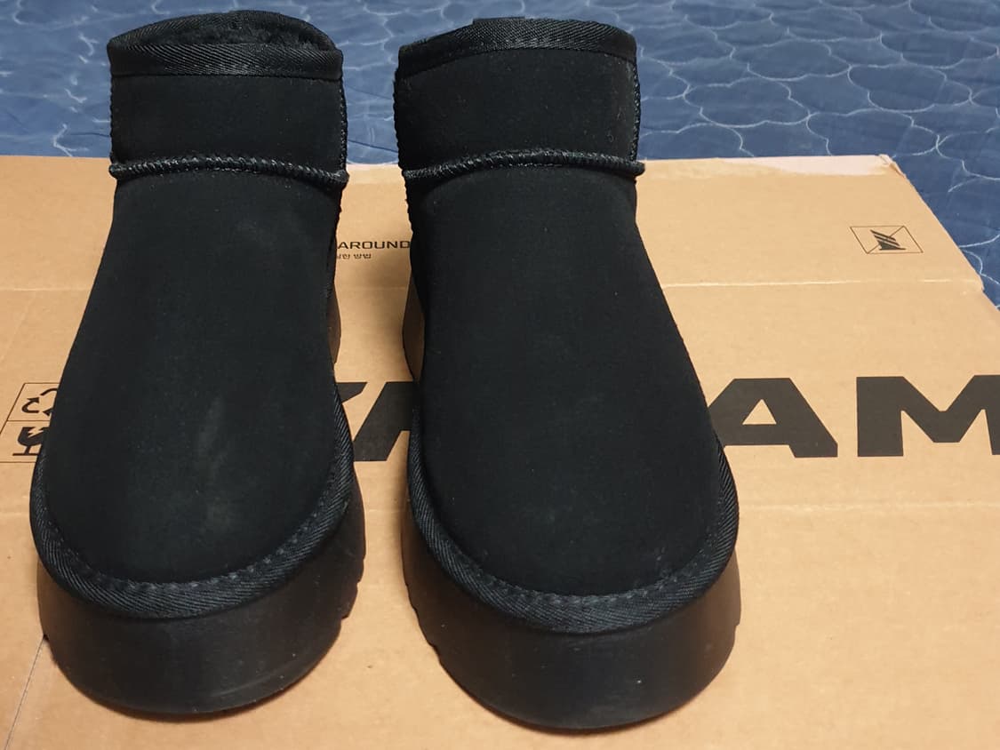 어그 미니 플랫폼 부츠 블랙 (225) 상품이미지1